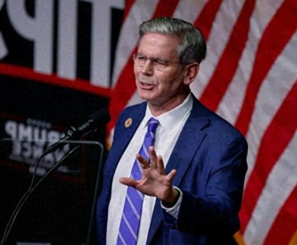 配操盘 切断中俄石油贸易, 美设50天大限! 中方划了红线, 强硬拒谈新筹码